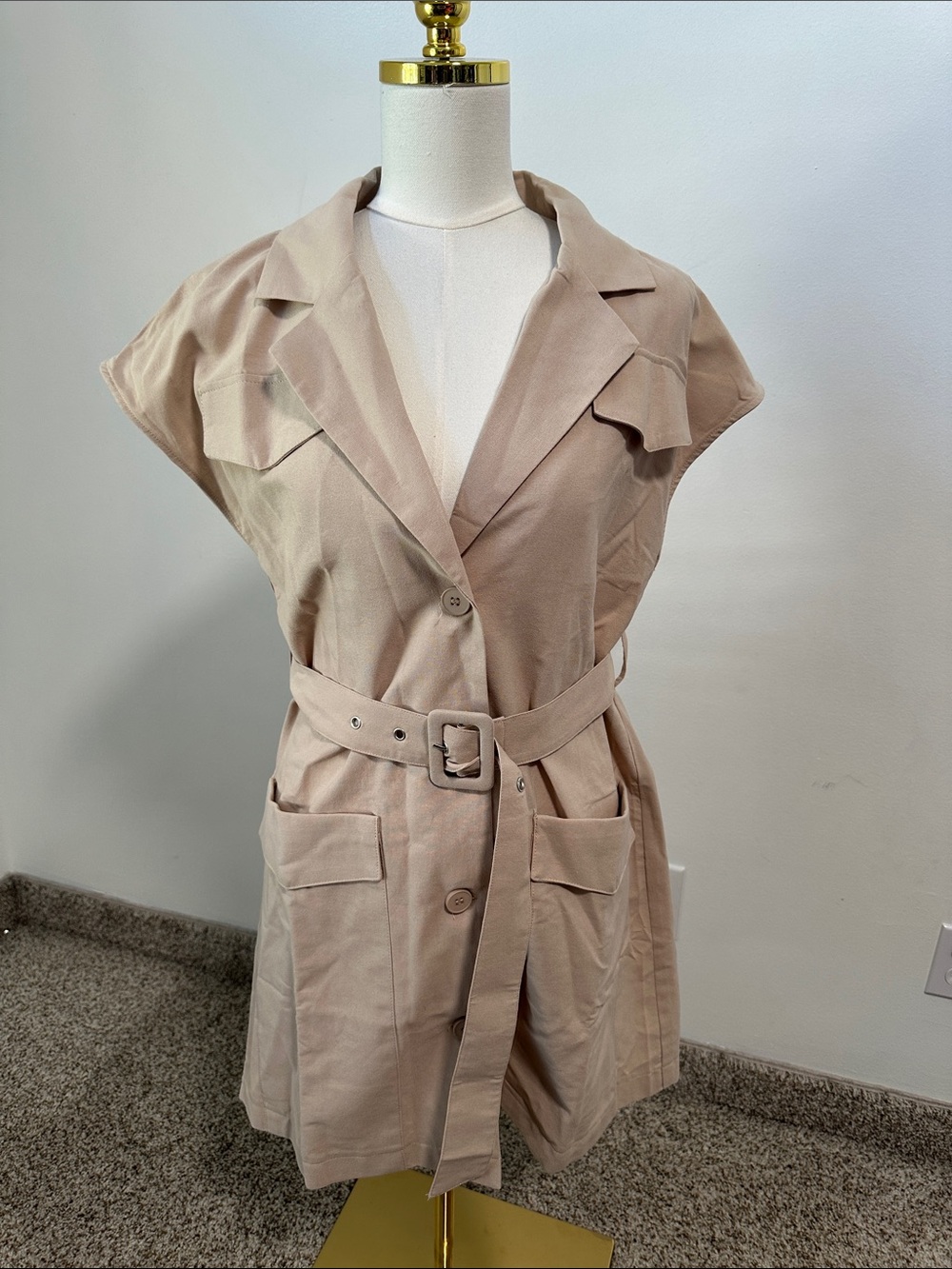 🧁 NWOT HYFVE Button Up Mini Dress